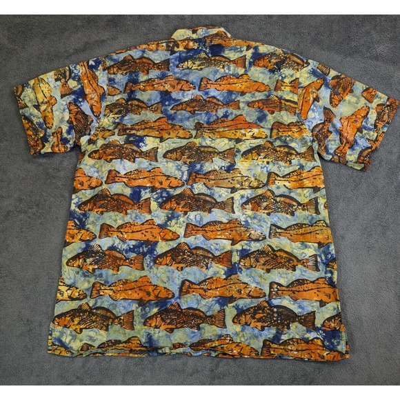 The Days Catch Men's Fishing Shirt Short Sleeve Vented Fish Print All Over Sz M - Picture 2 of 9